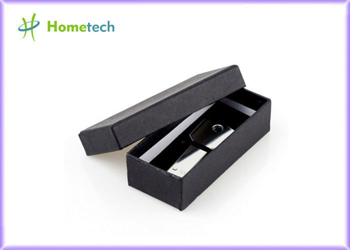 銀製の金属キーによって形づけられる USB のフラッシュ ドライブ、防水メモリー チップのキー