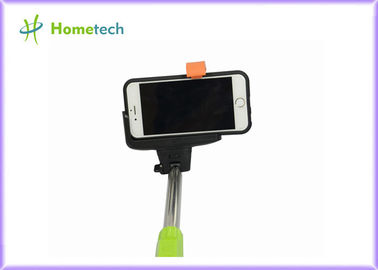 購入 Monopod の selfie の棒と拡張可能な 2600mAh 口紅力銀行 オンライン製造